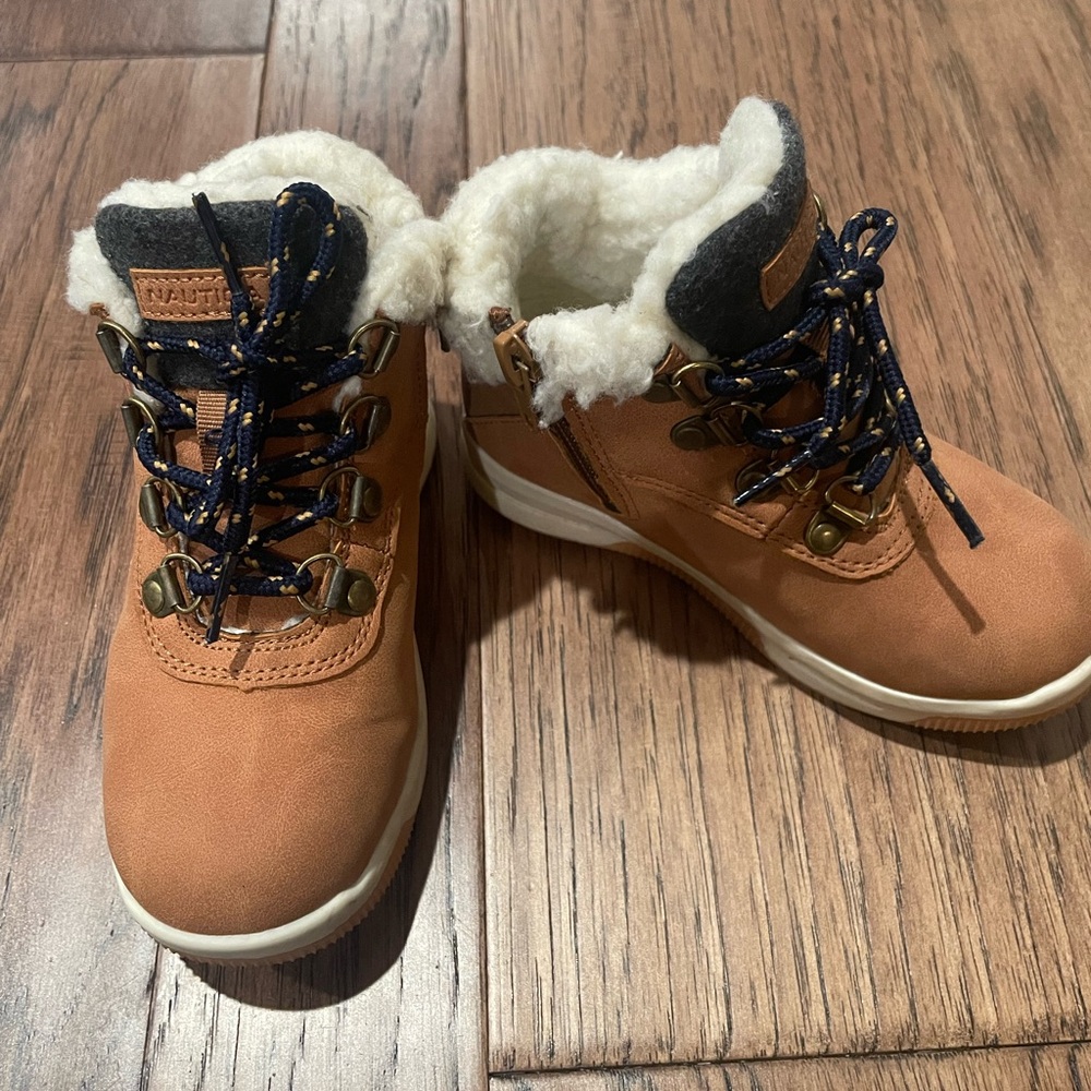 Toddler boy fur lined boots
